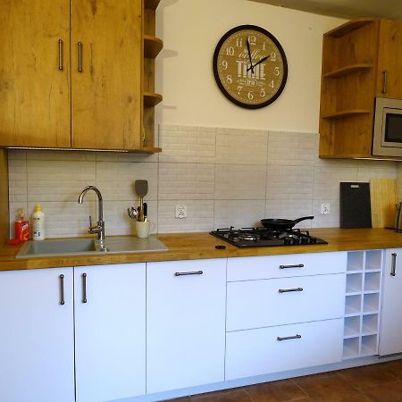 Mur 4 - Apartament Z Patio Stary Toruń エクステリア 写真