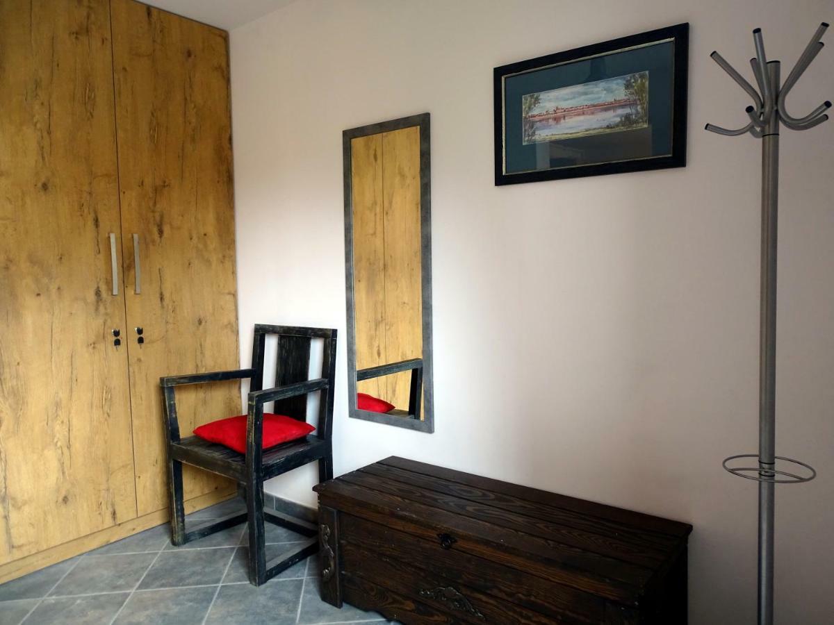 Mur 4 - Apartament Z Patio Stary Toruń エクステリア 写真