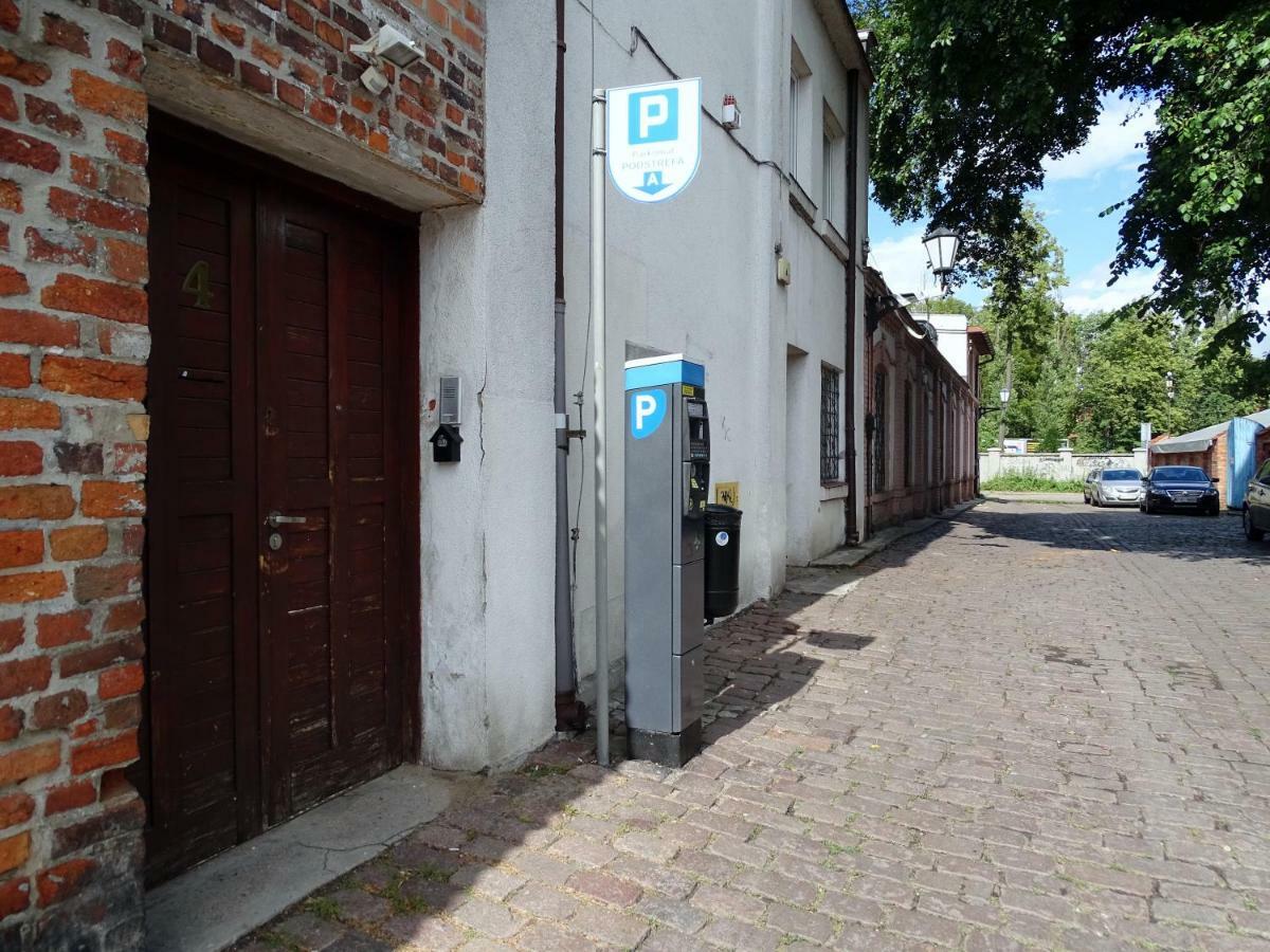 Mur 4 - Apartament Z Patio Stary Toruń エクステリア 写真