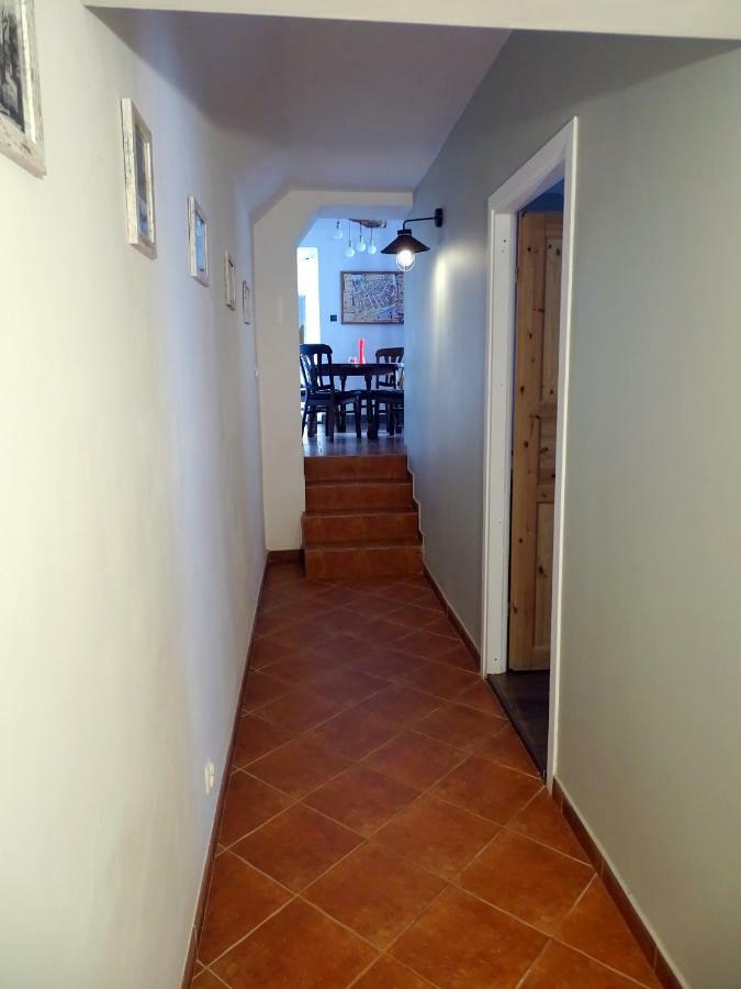Mur 4 - Apartament Z Patio Stary Toruń エクステリア 写真
